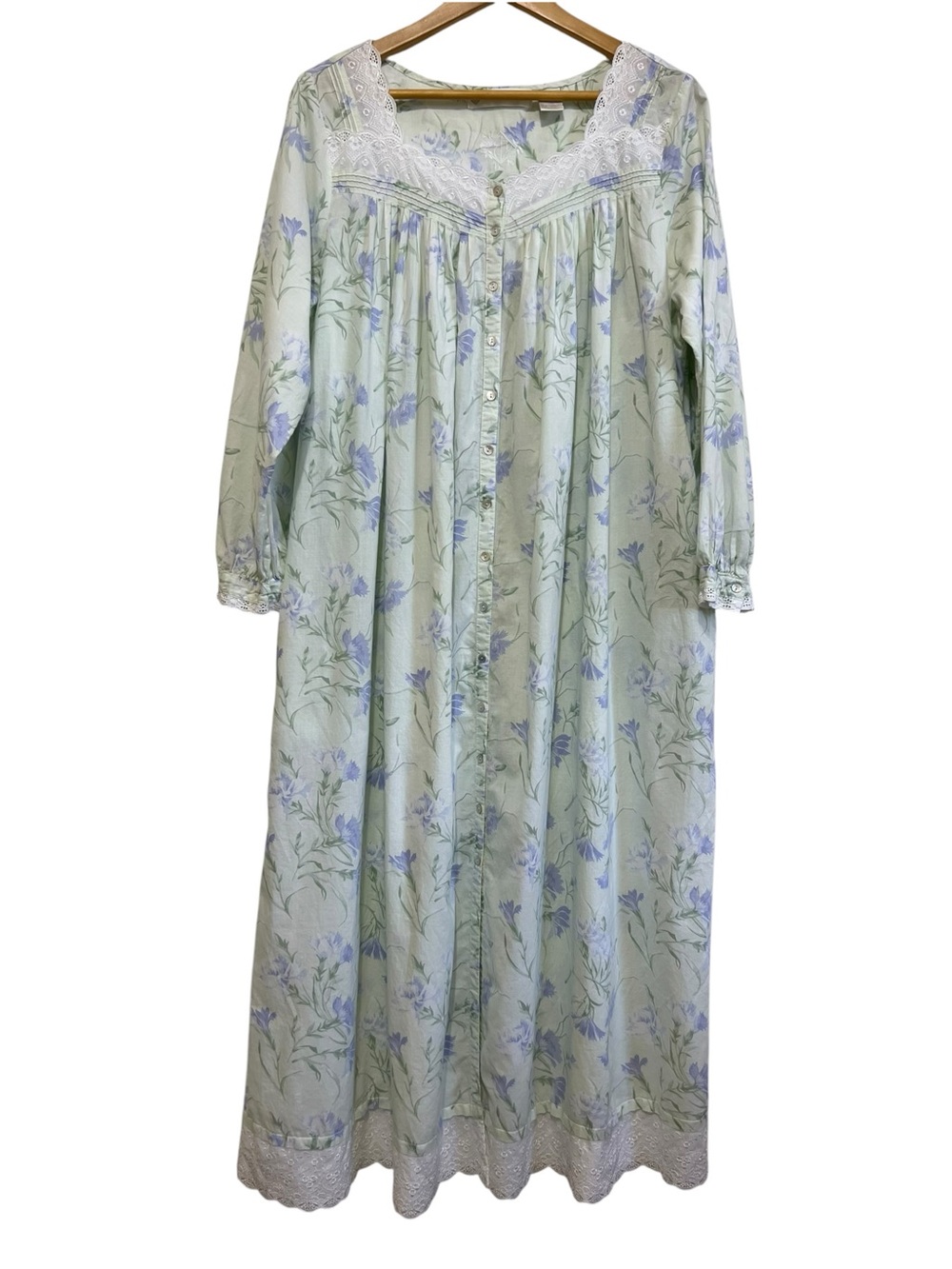 Eileen West Floral Long Nightgown Lace Trim Long Sleeve Green/Lavender Medium